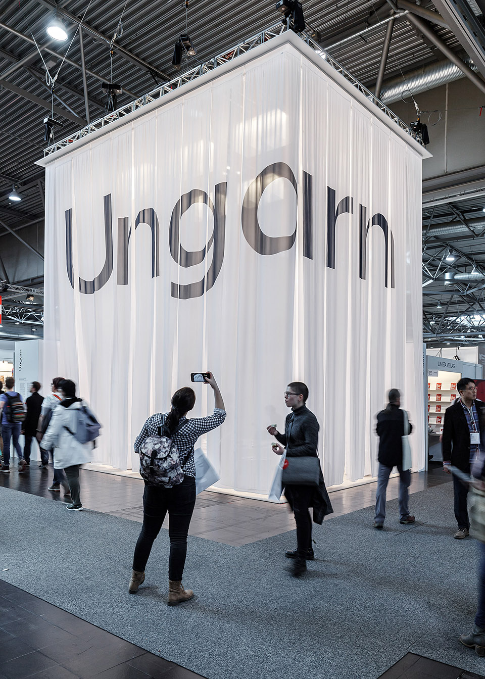 2018莱比锡书展匈牙利馆 / Hetedik Műterem Kft.-34