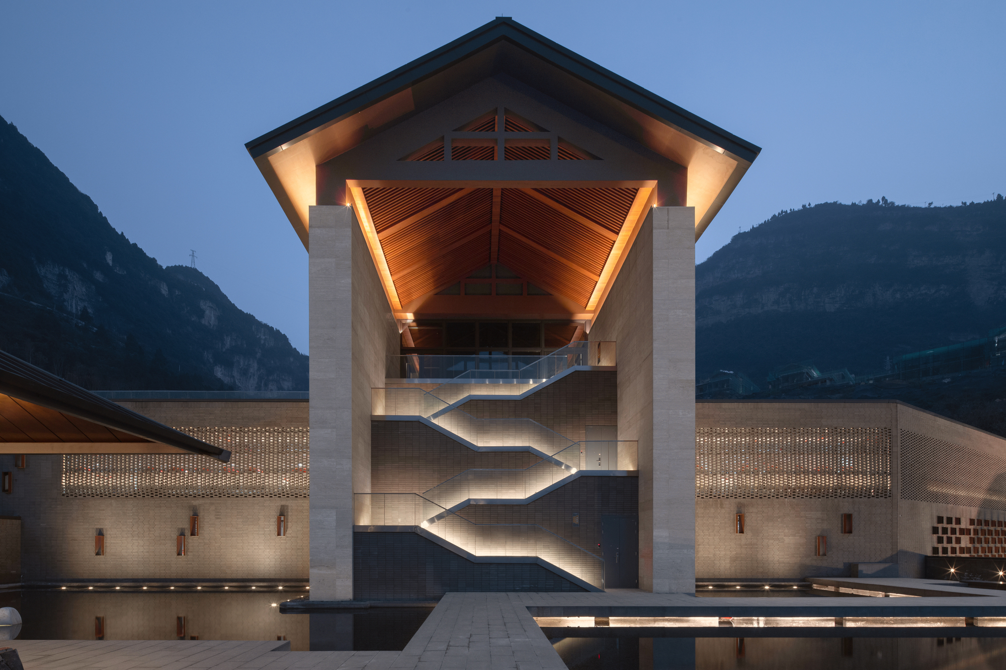 二郎郎酒庄园酒库-33