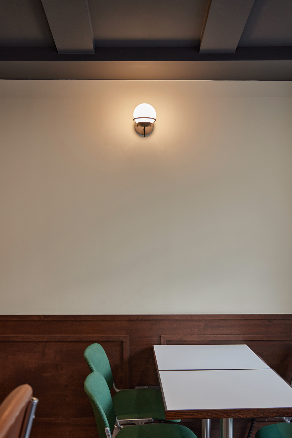 极简白橡木餐厅 | 温馨与自然的完美融合-19