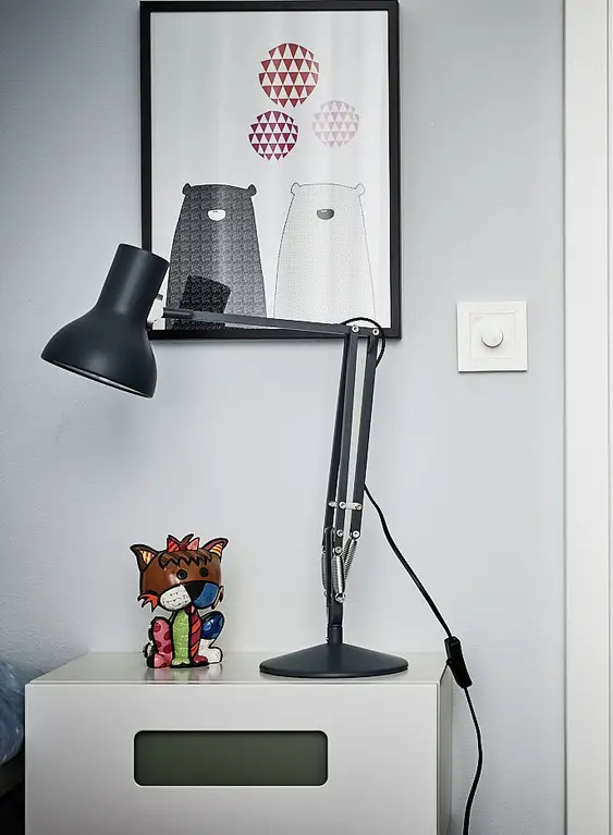 旧工厂中的柔和粉彩空间-14