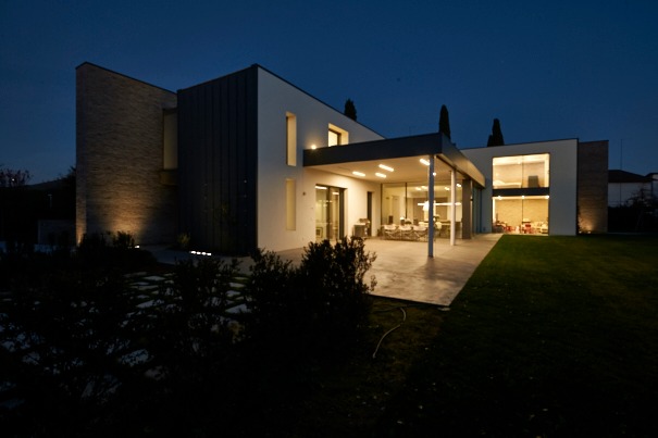 Home P+E+3 | Caprioglio Architects-14