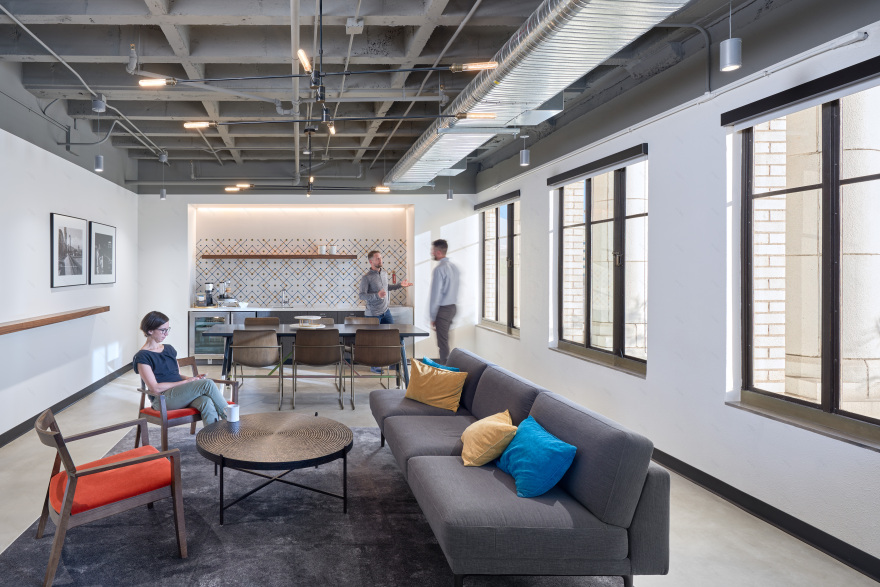 Power + Light 建筑翻新丨美国波特兰丨TVA Architects-11