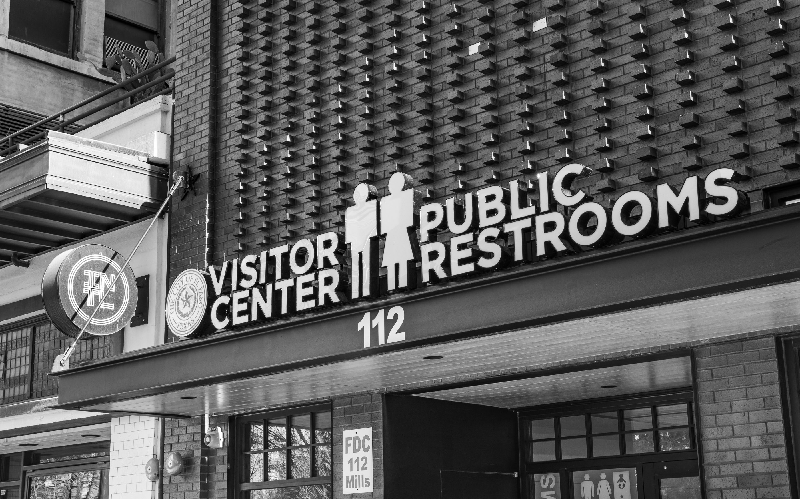 El Paso 圣哈辛托广场公共设施丨美国埃尔帕索-0