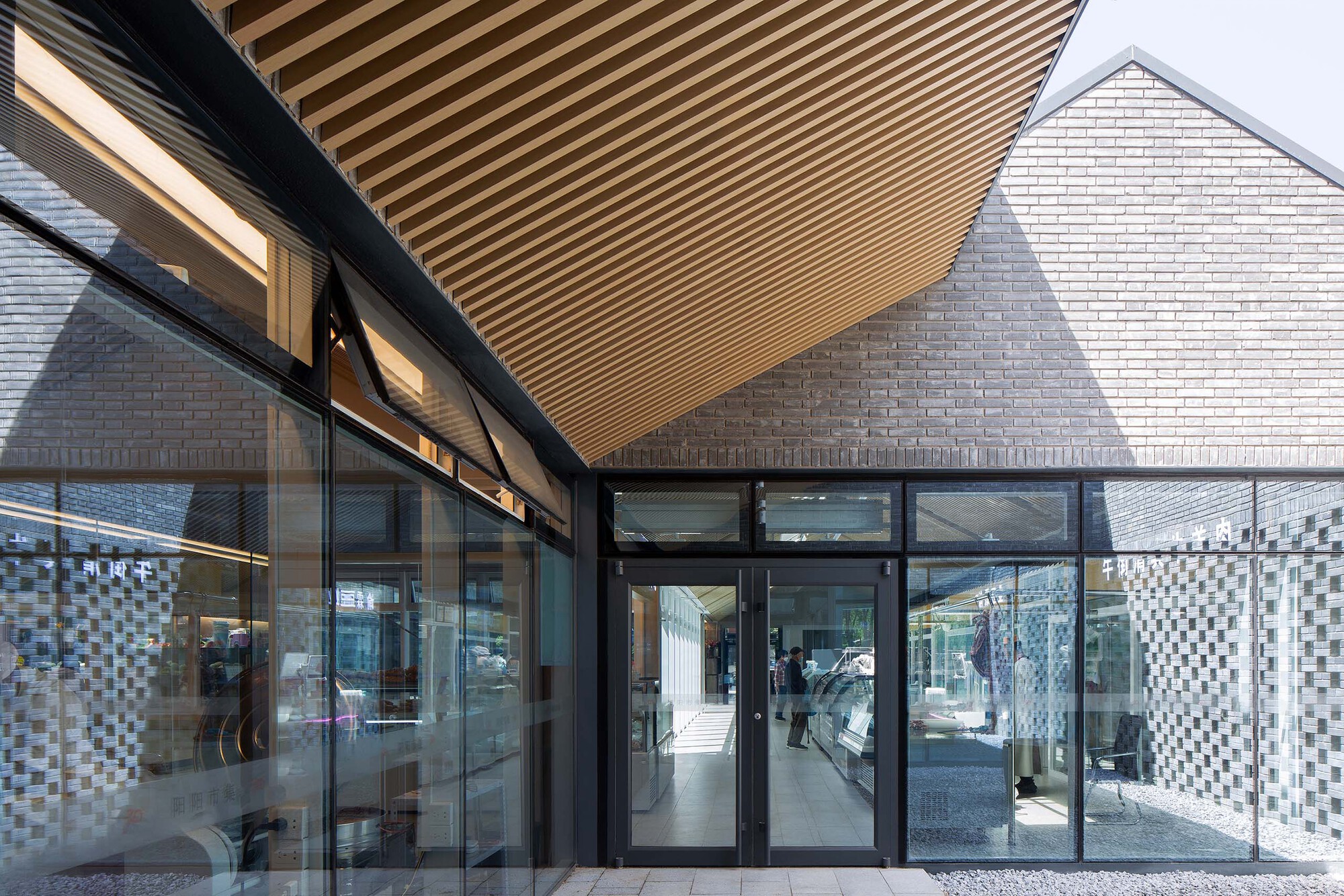 大屋顶下的庭院市场丨中国北京丨BIAD-23