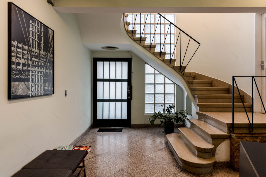 墨西哥城 40 年代老宅变身时尚办公空间-24