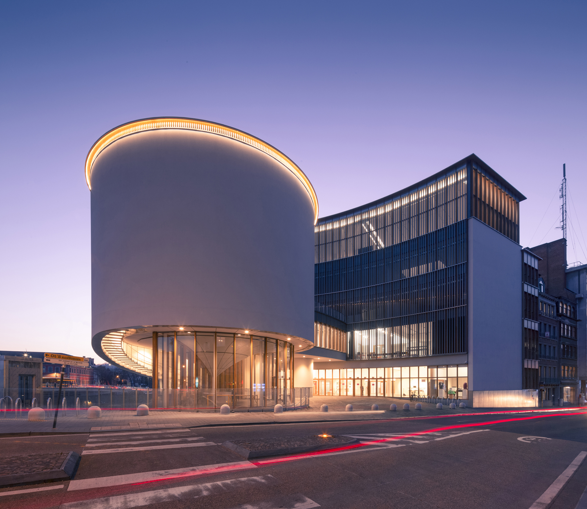 Maison de la Culture de la Province de Namur / Philippe Samyn and Partners-39