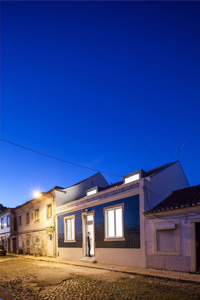 葡萄牙 Terras 8 住宅 | 废墟中的新生-17