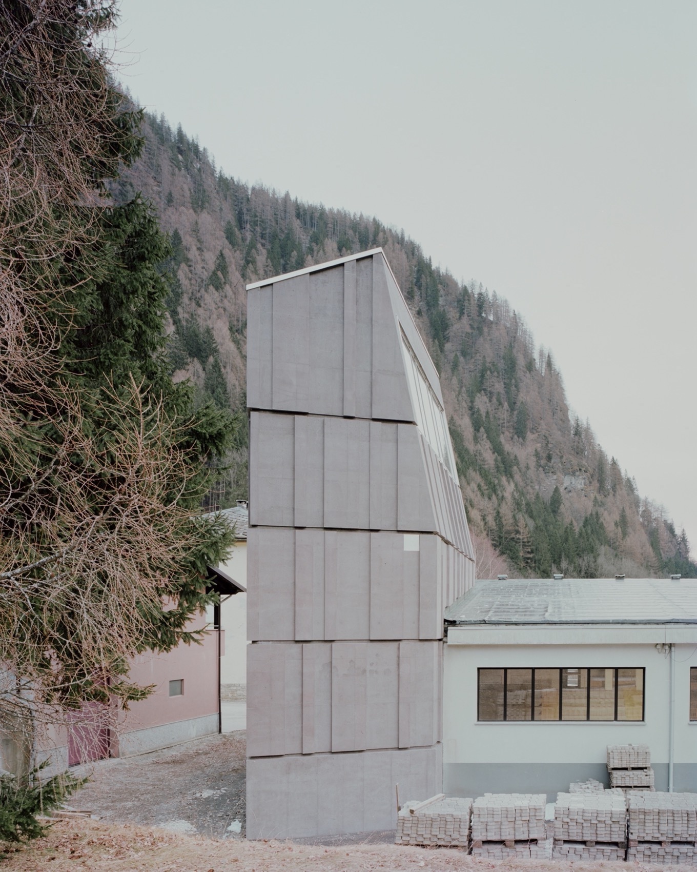 Splugap攀岩馆丨意大利-8