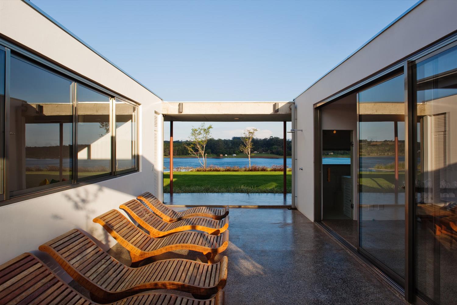 巴西 Avaré水库度假别墅-10