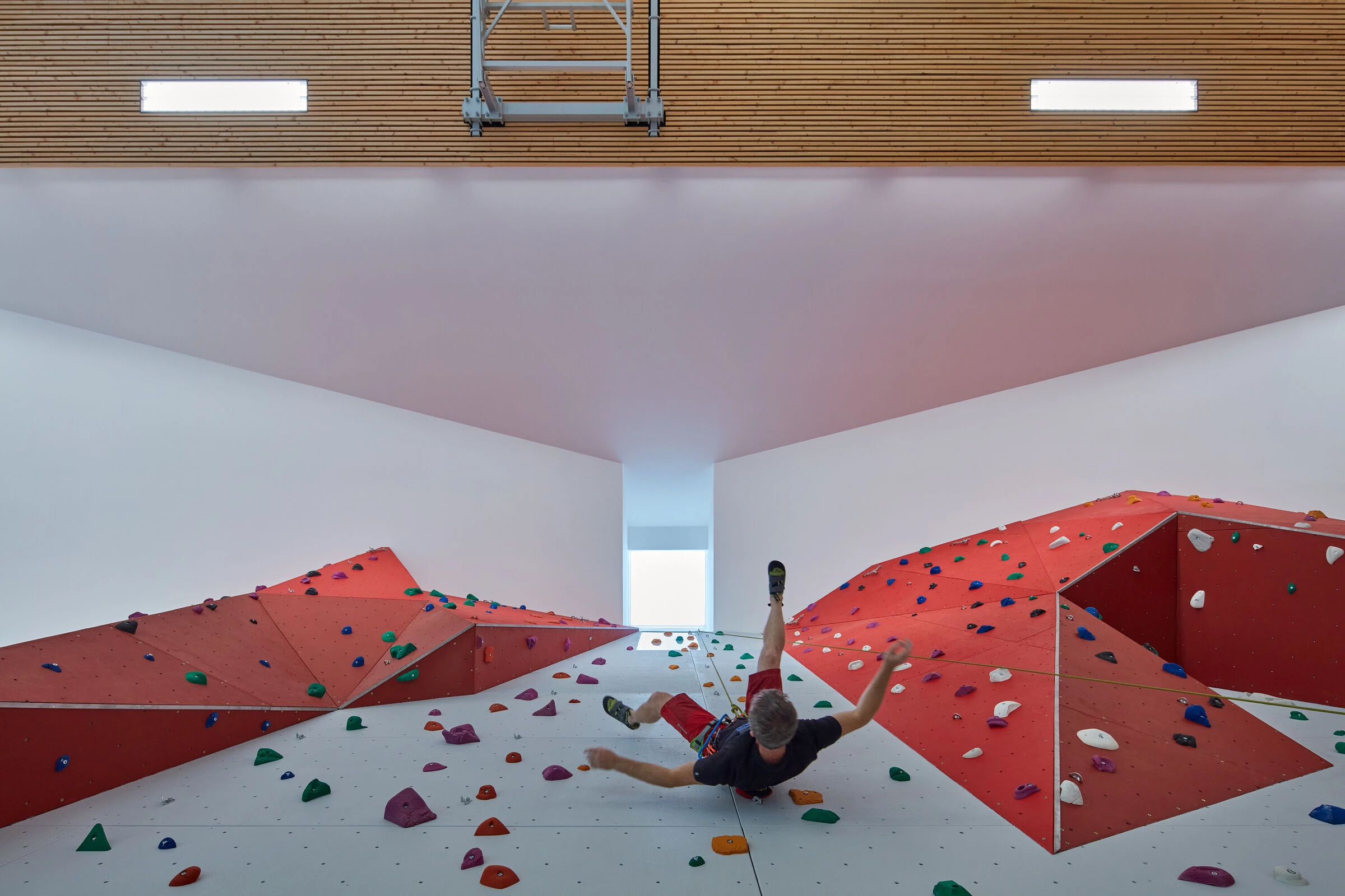 Nový Hrozenkov 小学体育馆丨捷克丨Consequence Forma Architects-76