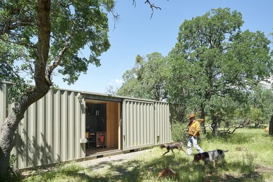 40′ Highboy Shipping Container Turned into a Cozy Hunting Cabin-14