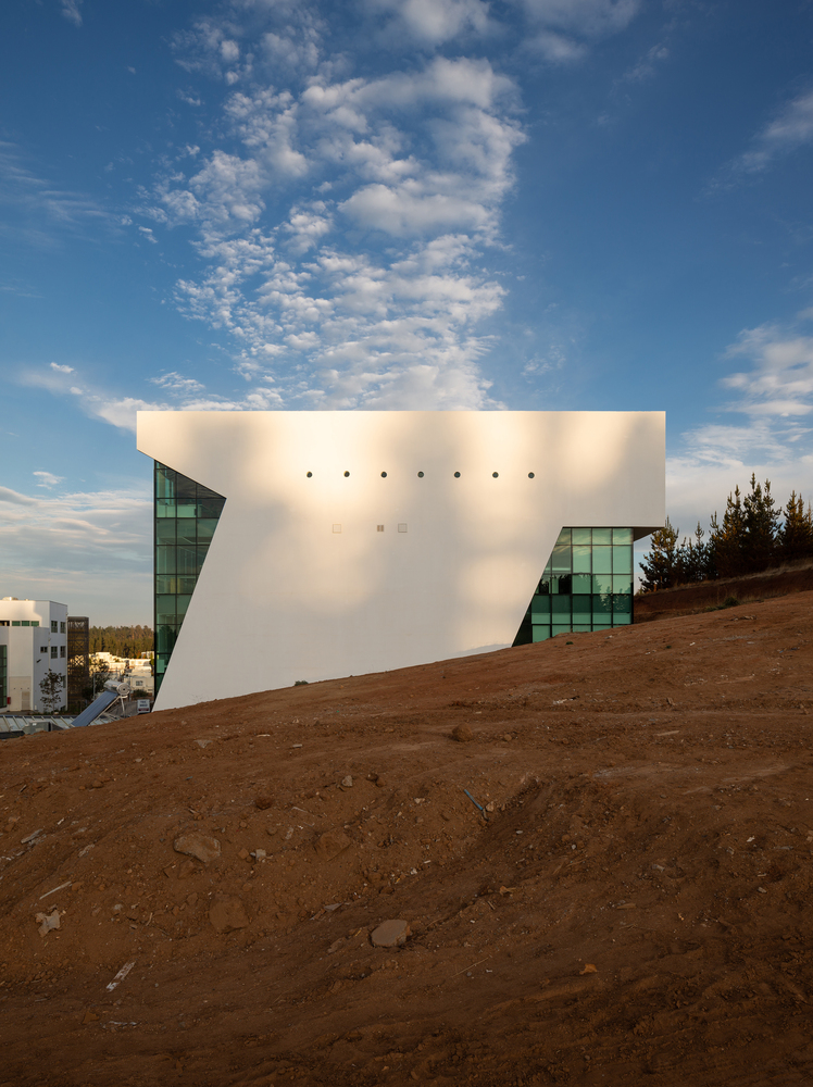 智利 PUCV 大学医学技术职业建设大楼-25