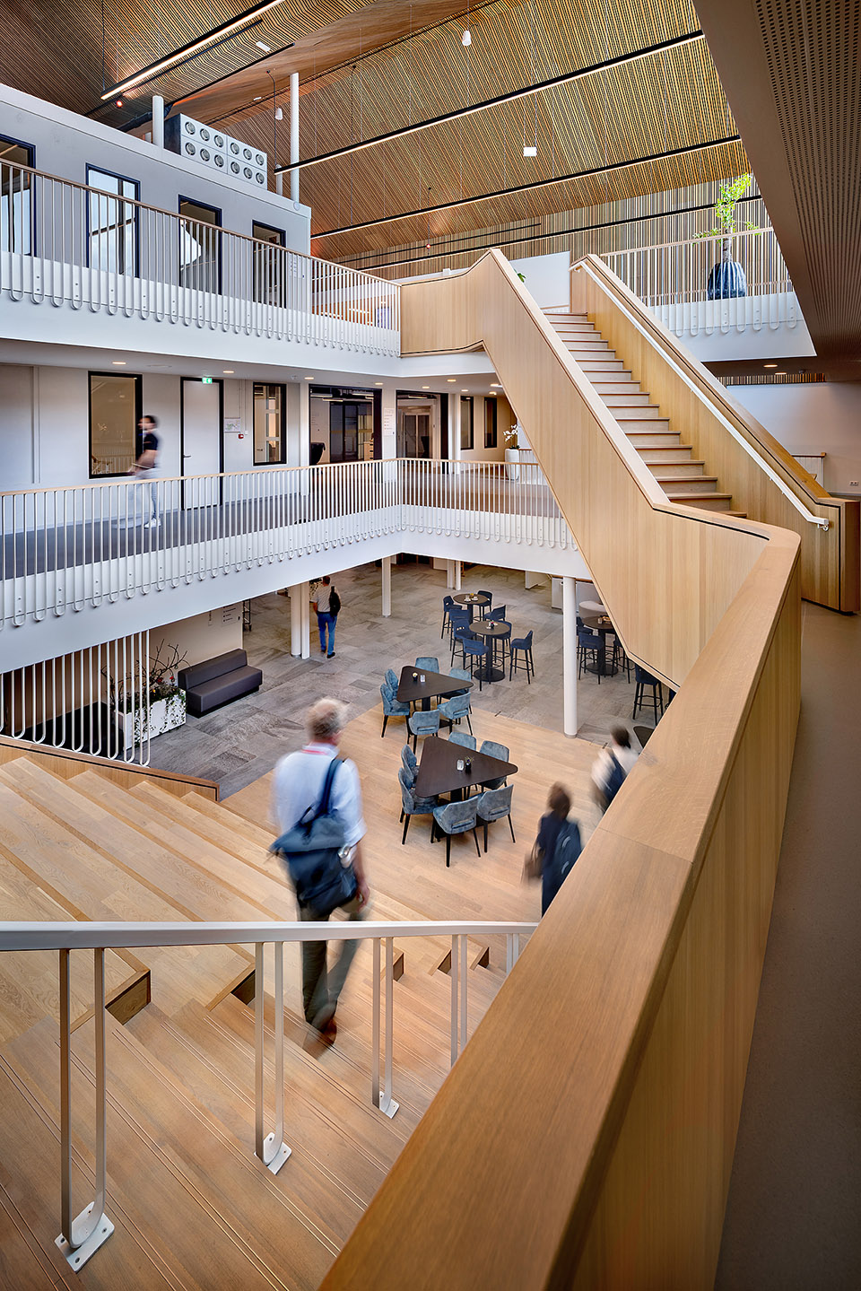 BRUIS综合体丨荷兰丨GROUP A,Fabrique,ABT-25