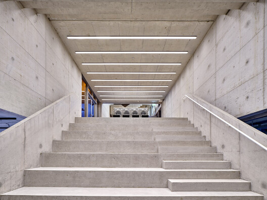 On Labs  On running全球新总部-30