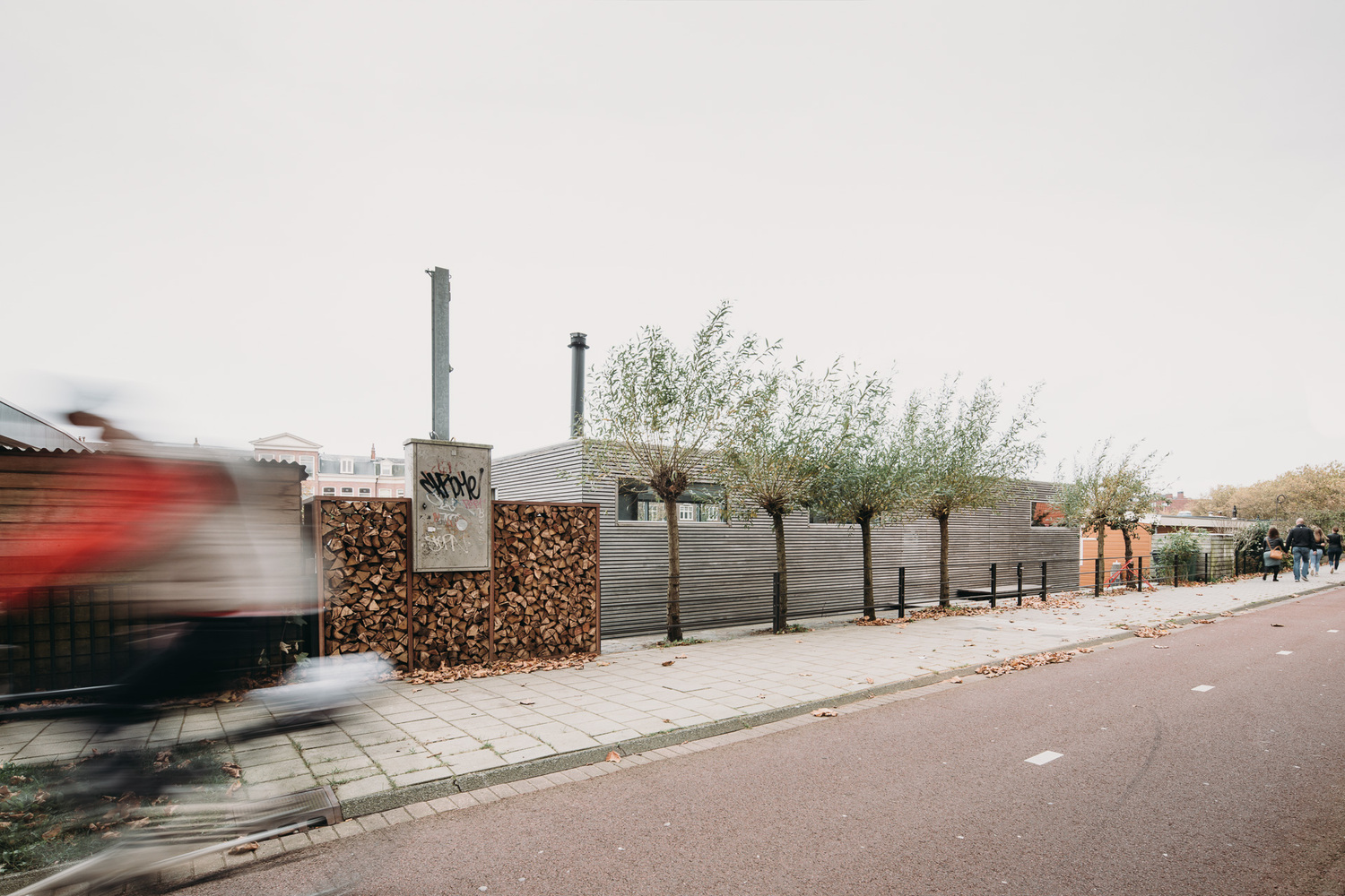 Energy Neutral Floating Villa ‘Haarlem Shuffle’  vanOmmeren-59