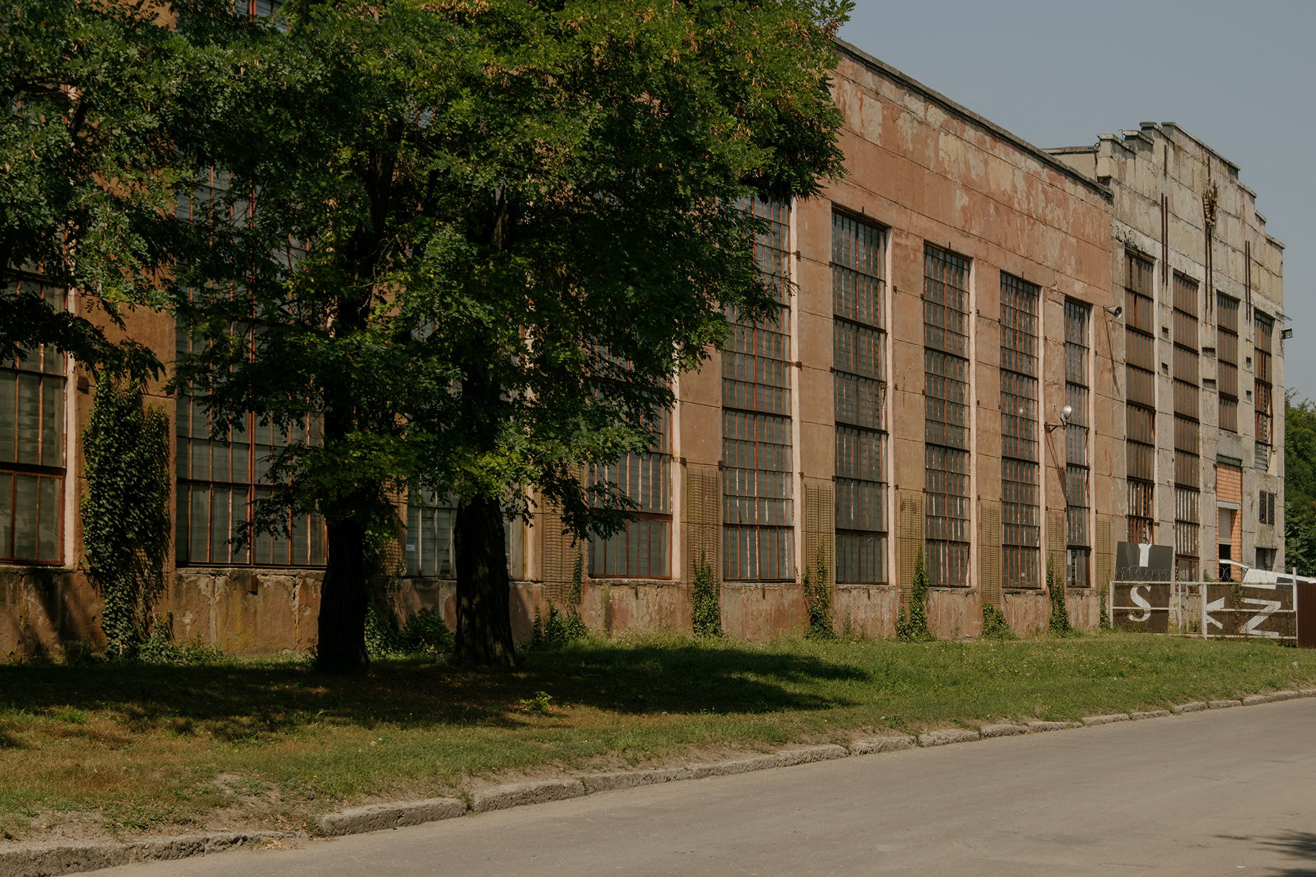 "Golden Pillars" Residential Complex-36