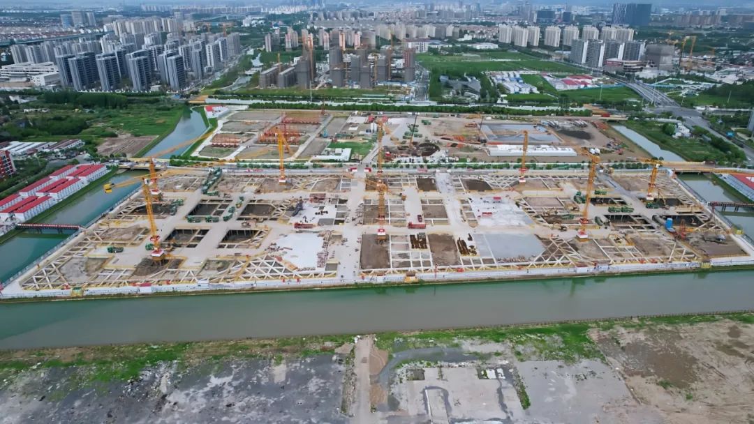 金谷领现WK14-12地块顺利竣工！上海一建为上海智能终端制造业注入新活力-5