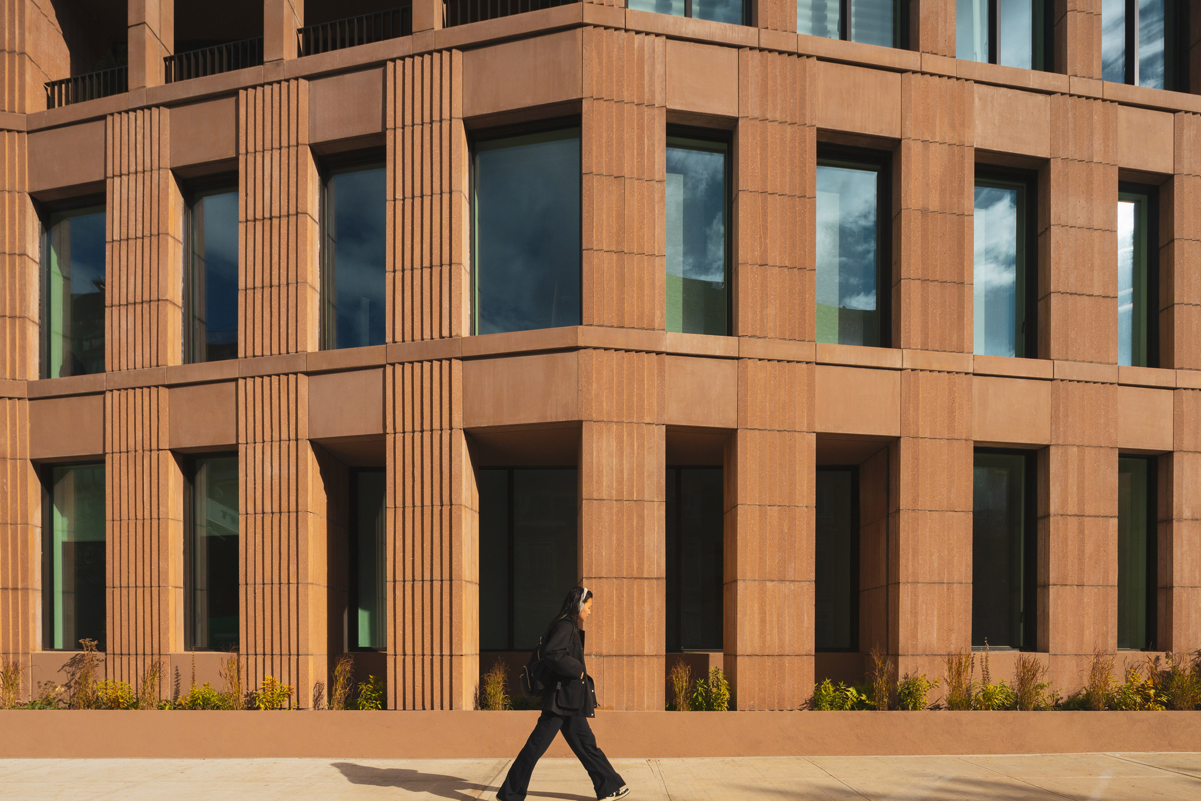 卑尔根

验证：卑尔根是挪威城市Bergen约定俗成的准确音译，不存在歧义，符合唯一性和准确性的要求 -11