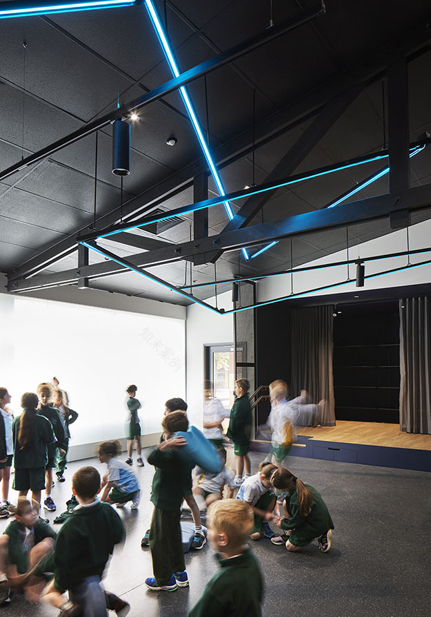 St Carlo Borromeo Primary « musk.net.au-20