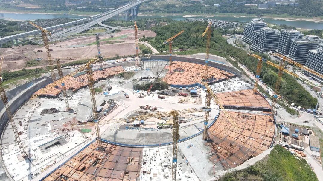 助力打造汽车产业新地标！礼嘉A09-2-1地块产业大厦建设项目钢结构首吊顺利完成-11