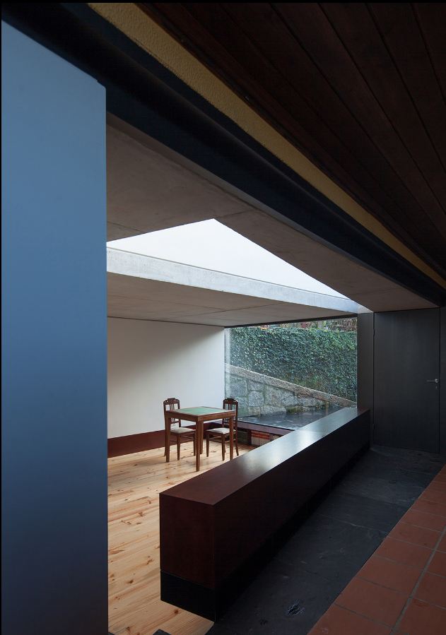 餐厅与壁炉组合空间设计丨Nuno Melo Sousa工作室-17