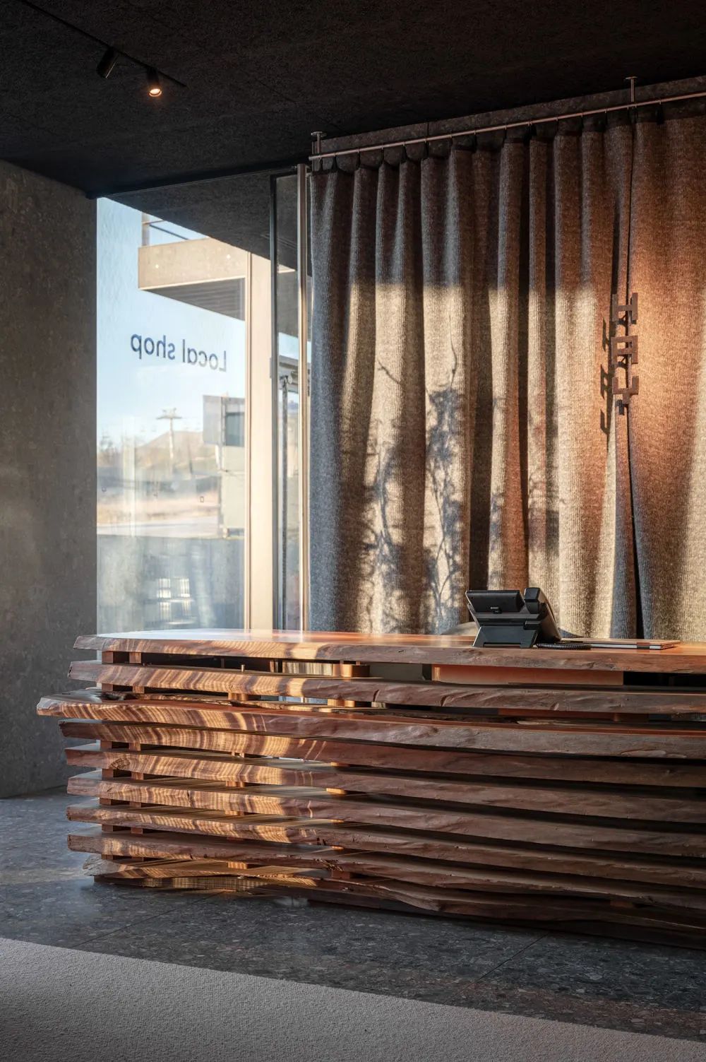 自然主义的酒店设计丨蜂宿设计-10