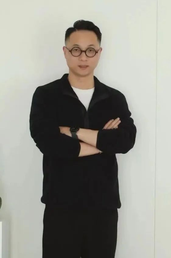 140㎡精选案例|越是简单的配色越耐人寻味-39