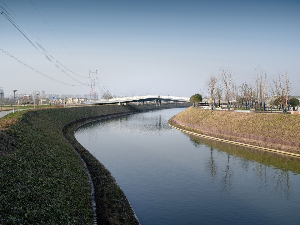 扬州市宝应高铁站人行桥(荷叶桥)丨中国扬州丨南大院张冰土木方工作室-25