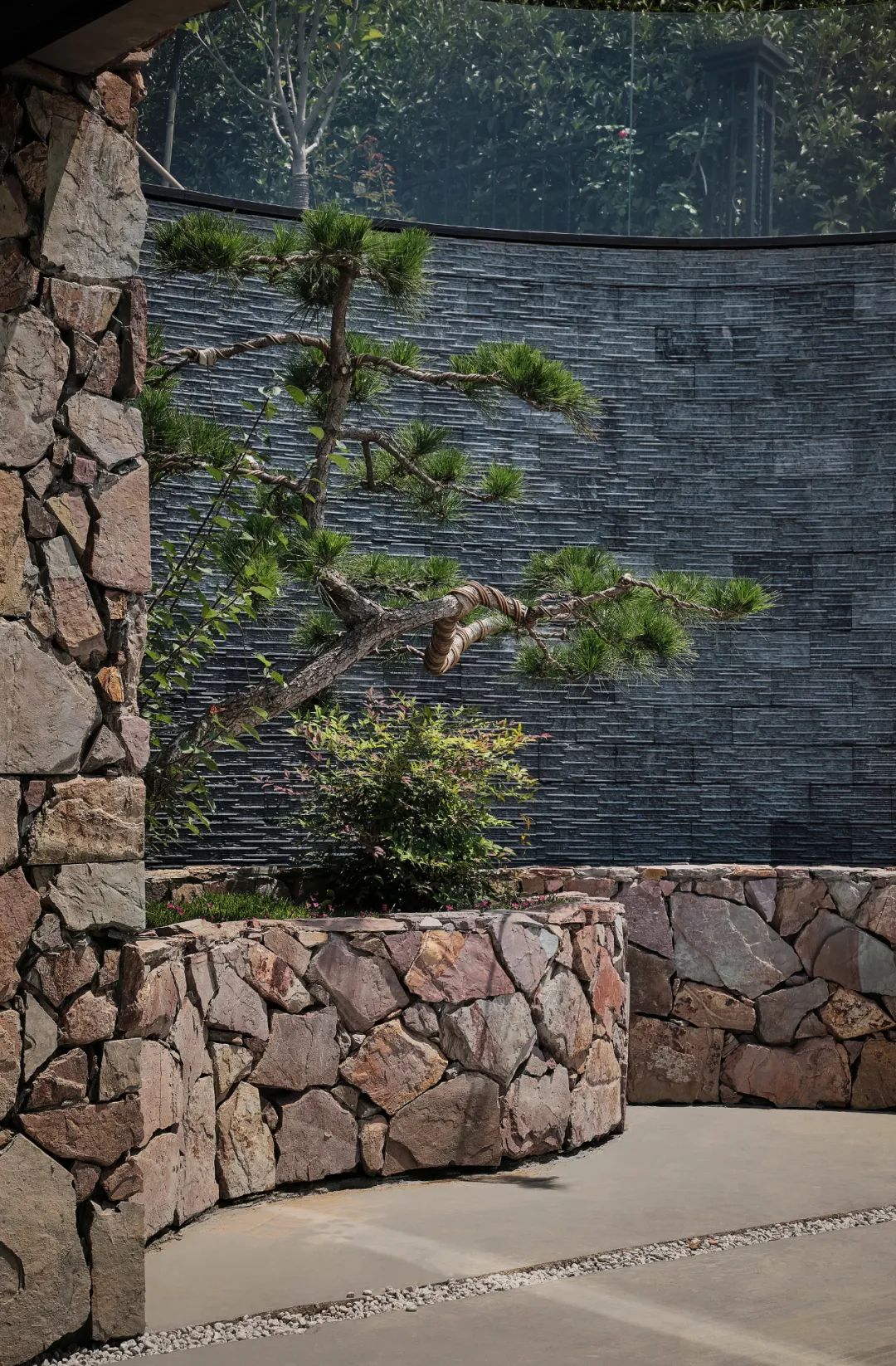 见山·喜舍 · 山间别墅的诗意重生丨中国南京丨品奕汇设计-28