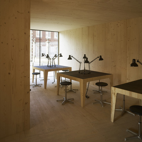 Golden Workshop by modulorbeat and Münster School of Architecture students | Dezeen-36