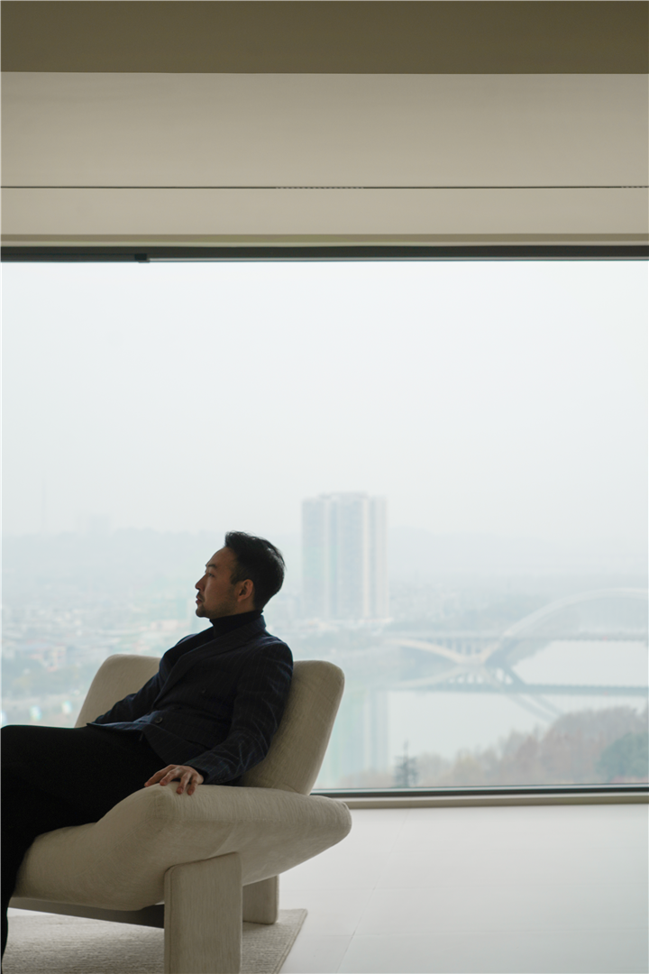 极简空间,自在生活丨中国资阳丨瀚唐空间设计,瀚唐艺术设计,瀚唐灯光设计-16