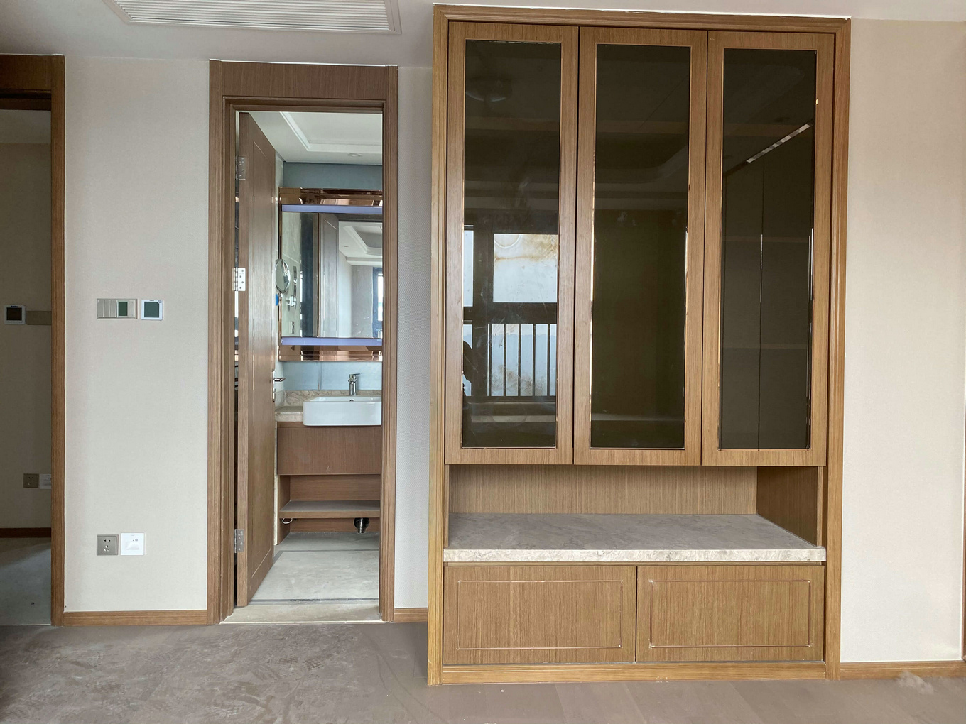 鲁能公馆气质简约之家,设计师巧妙改造精装房-57