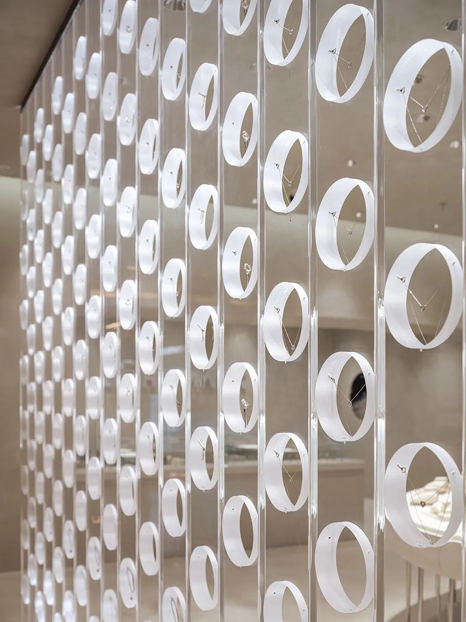 悬浮光环 · LIGHT MARK 苏州珠宝店的创新设计丨中国苏州丨小大建筑设计事务所-38