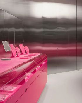 VIVA LA VIKA珠宝店室内设计丨俄罗斯莫斯科丨KIDZ Studio