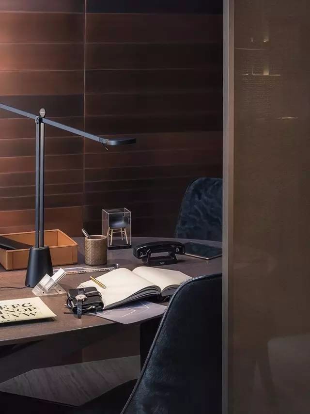 Bruno Tarsia的陈设设计-34