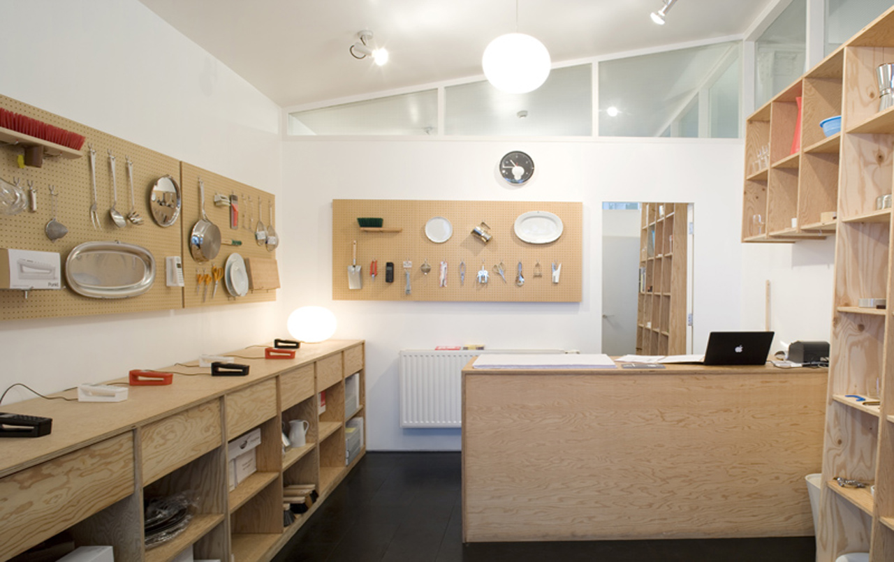 伦敦 Jasper Morrison 工作室 · 仓库改造的办公与零售空间-21