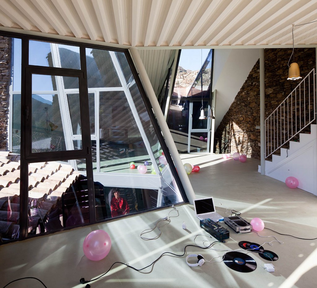 石墙环绕的加泰罗尼亚乡村康复中心-27