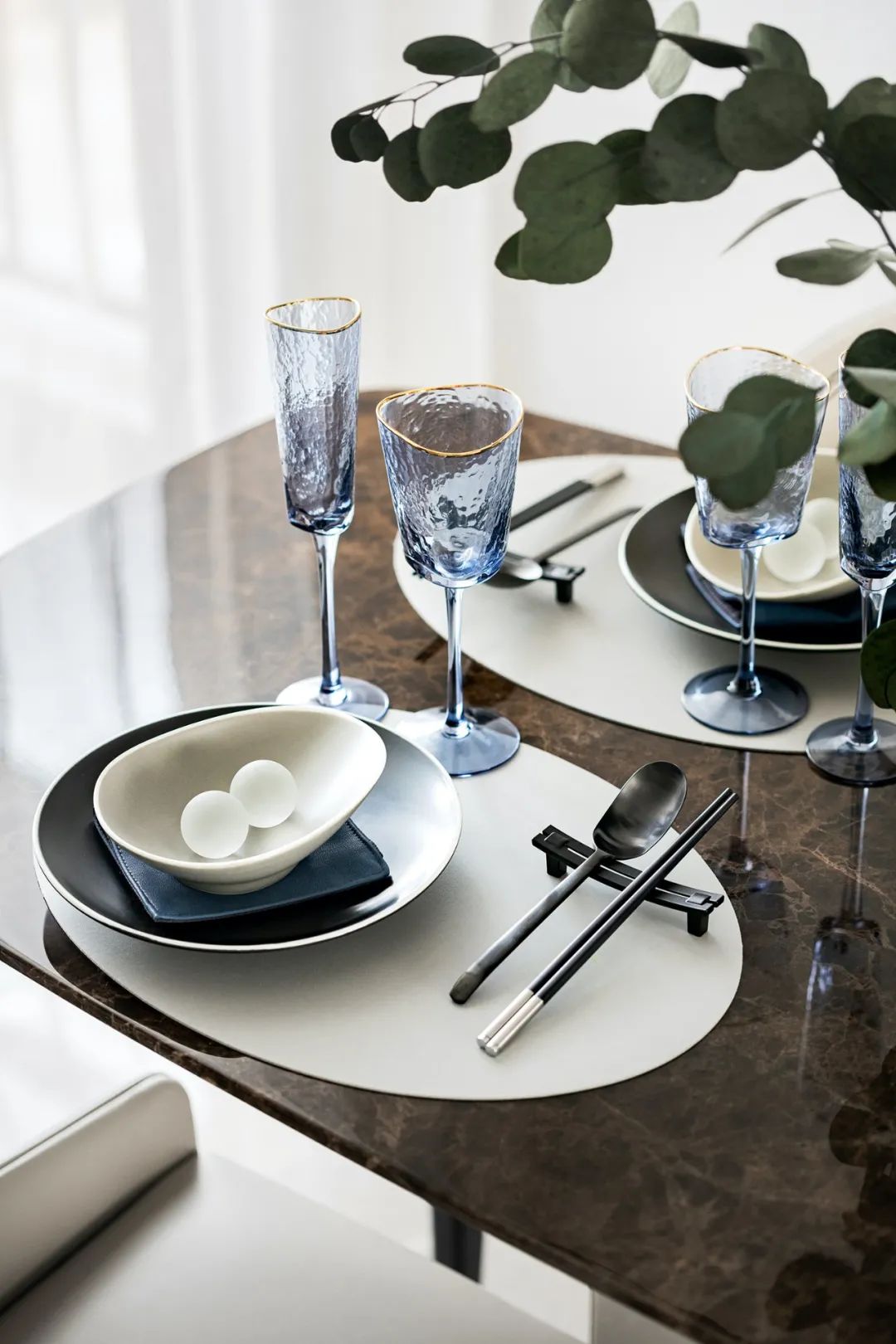 中海佛山云麓雅苑样板间 | 莫兰迪色系打造静谧生活空间-25