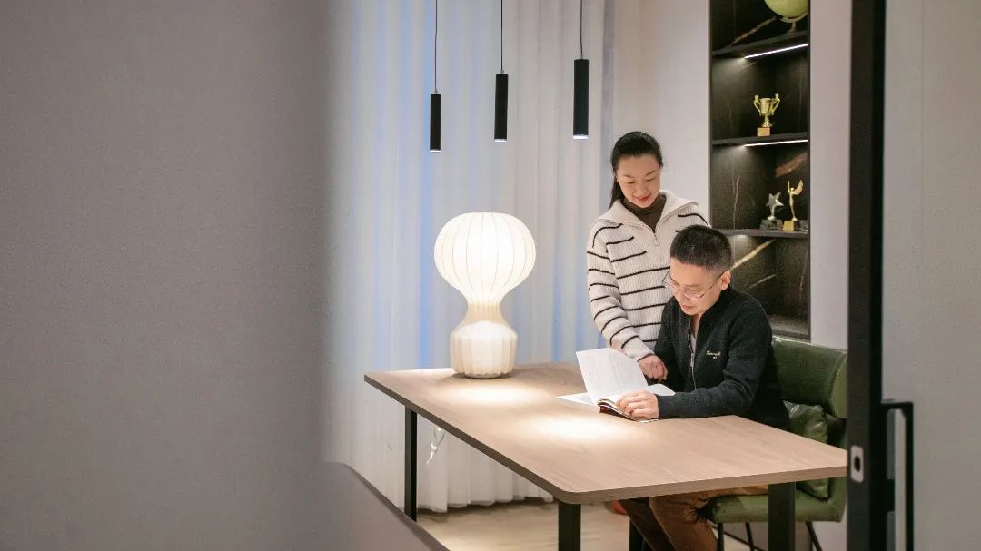 双姝并蒂 · 东莞清华居的温馨四口之家丨中国东莞丨DP设计-40