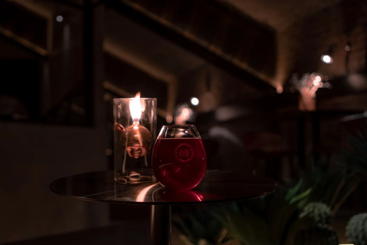 郭莘设计丨老厂房改造，市井里的有鲤酒馆丨中国西安-30