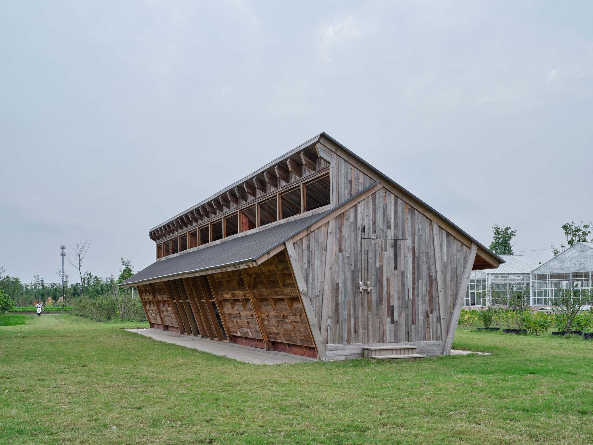 Næra Hotel 新型鸡舍设计丨Leeko Studio-14