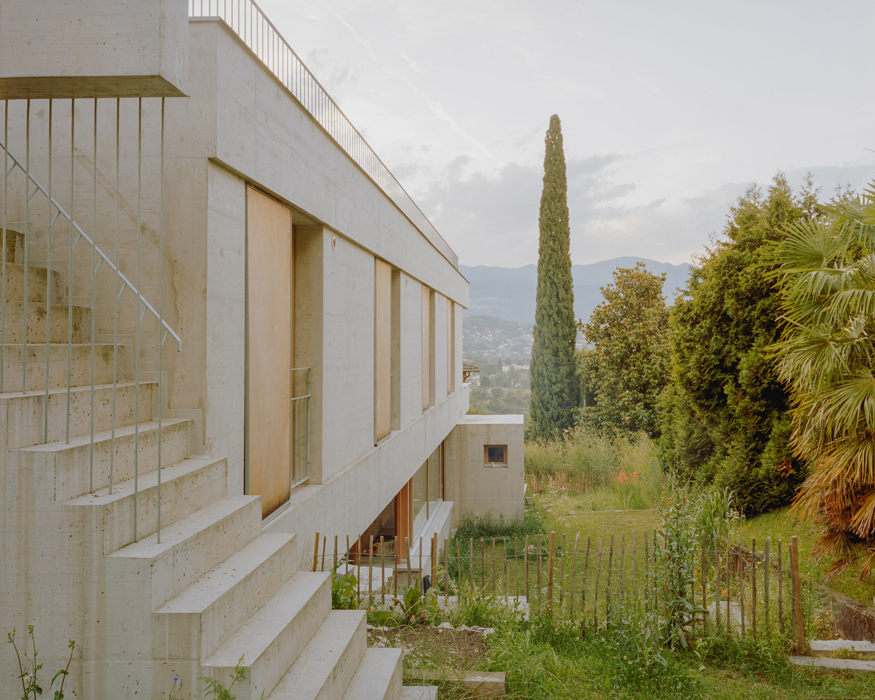 Pazzallo住宅丨瑞士丨cerbi zaccara architetti-16