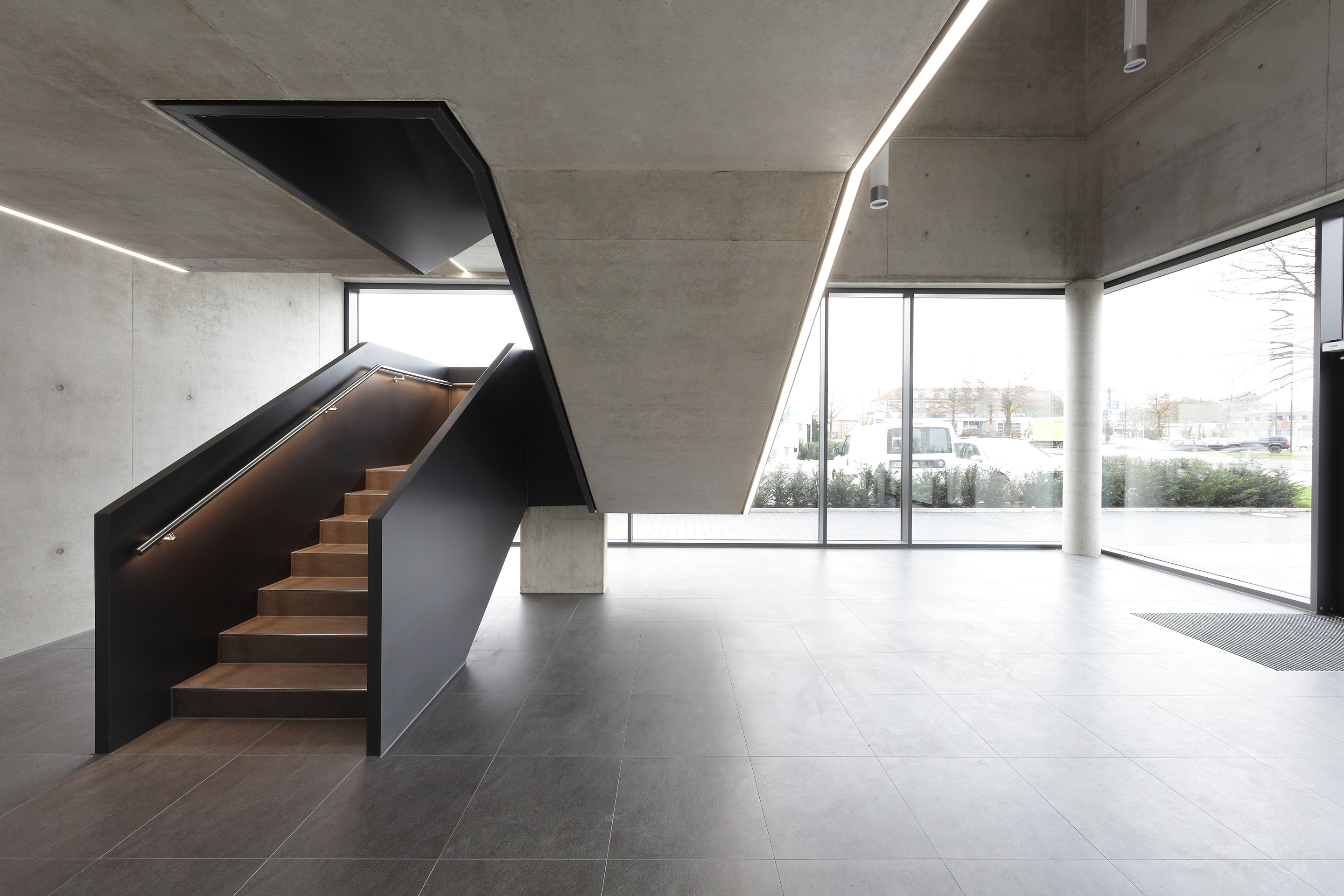 德国比勒费尔德市购物中心办公楼-15