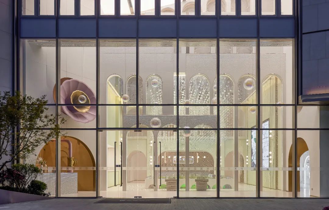 梦幻“糖霜城堡” · 中海苏州寰湖时代售楼处的童趣设计丨中国苏州丨BENJAI 彬占-5