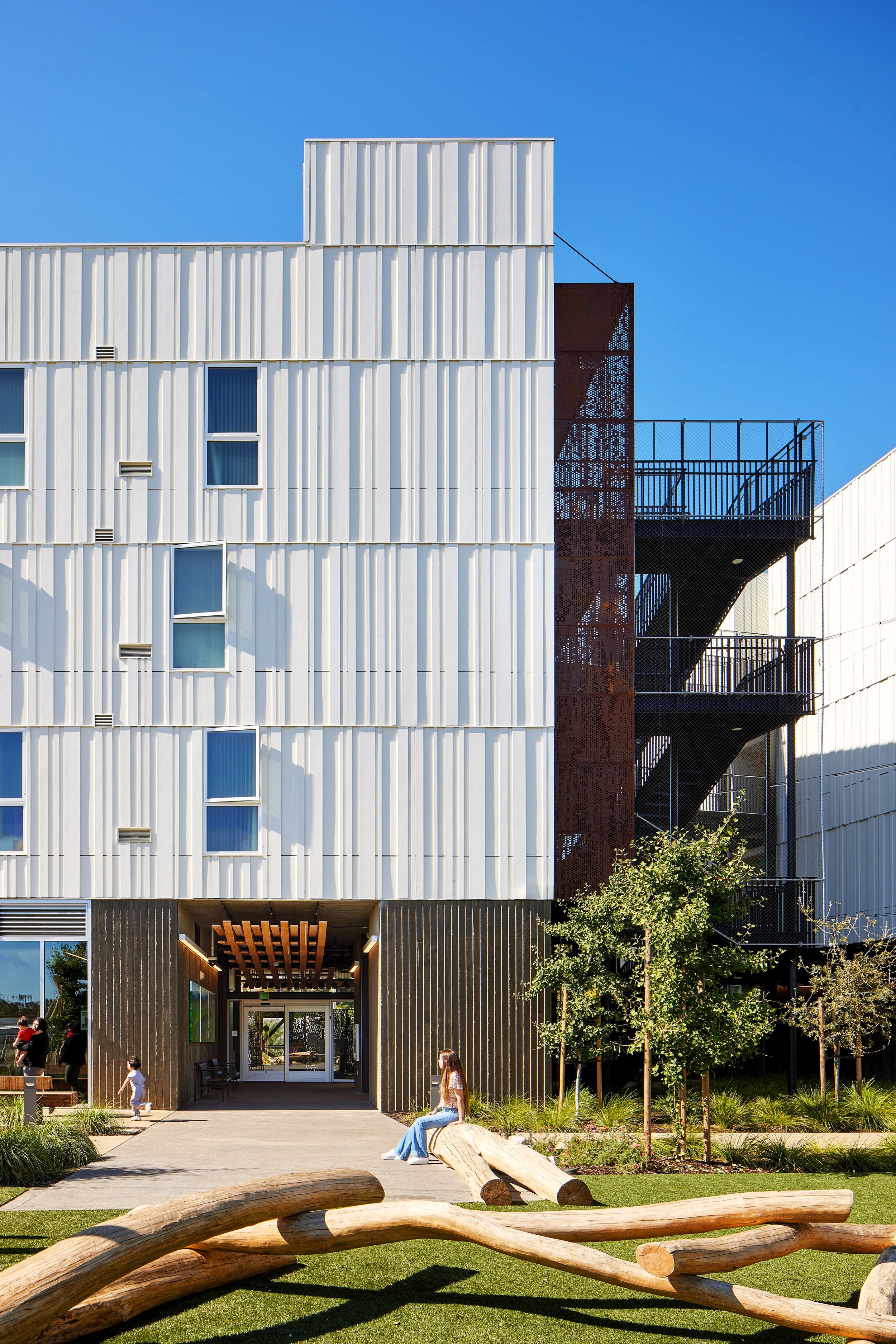 Blue Oak Landing — Fletcher Studio-37