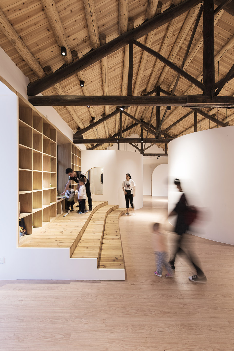 “小城故事”:两座旧厂房的新生,贵州 / 未来以北工作室-102