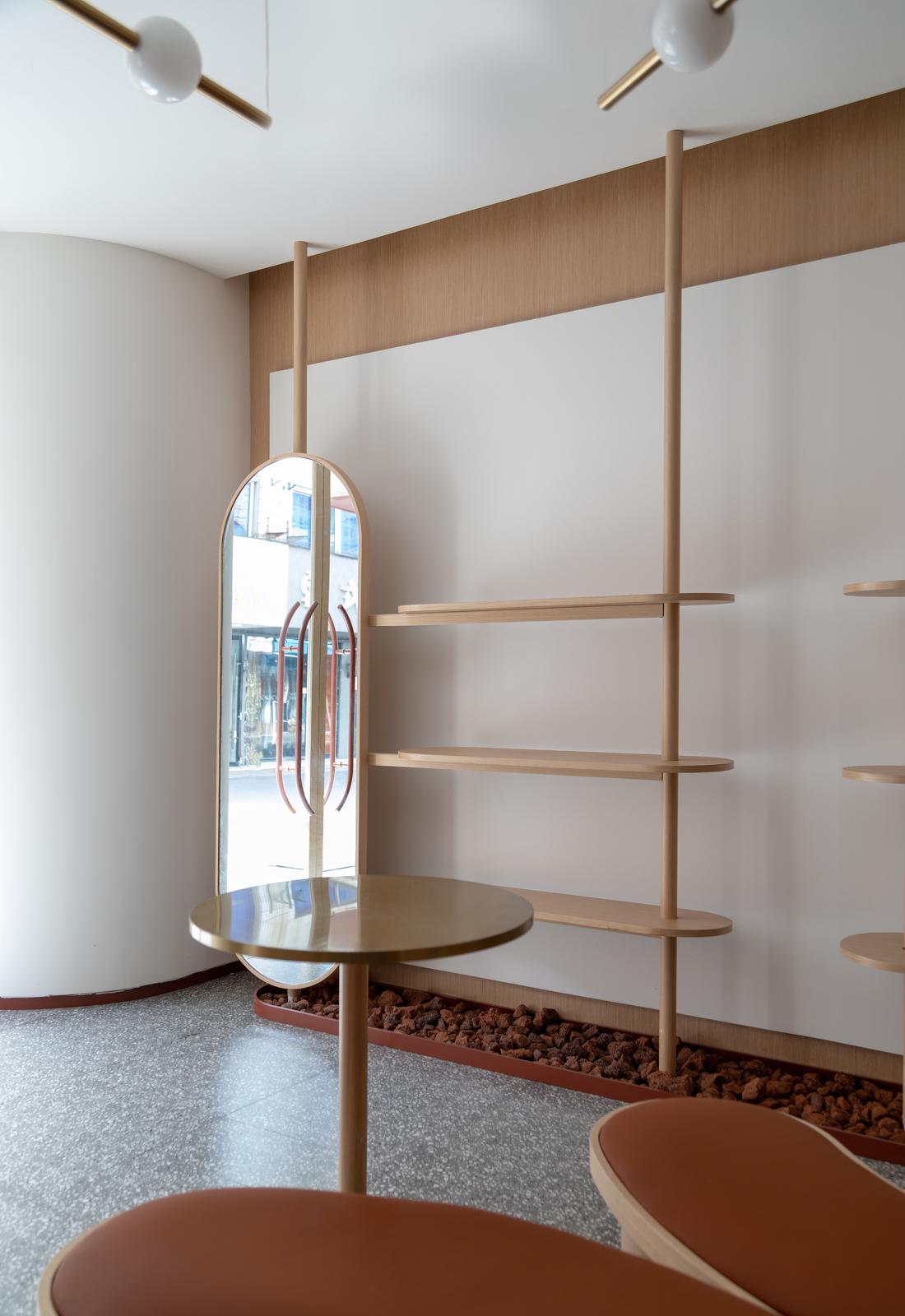 重构空间张力,打造沉浸式消费场景-13