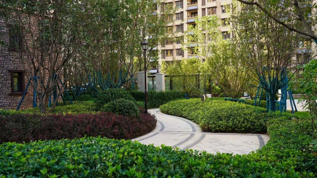 北美风情度假社区 · 华润置地济南公元九里景观设计丨中国济南丨上海亦境建筑景观有限公司-10