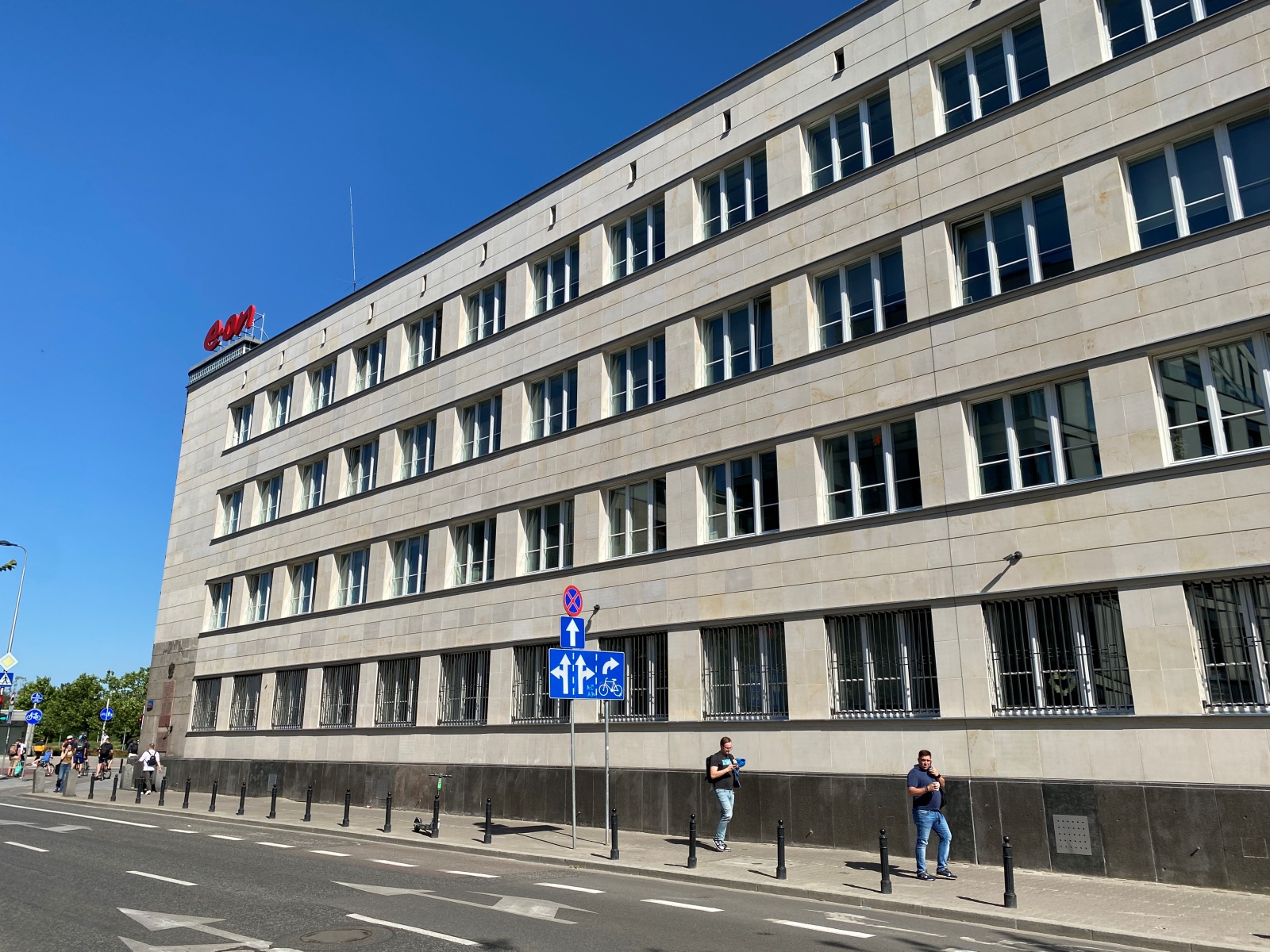 华沙波维什卢发电厂行政大楼外立面翻新丨波兰华沙-18