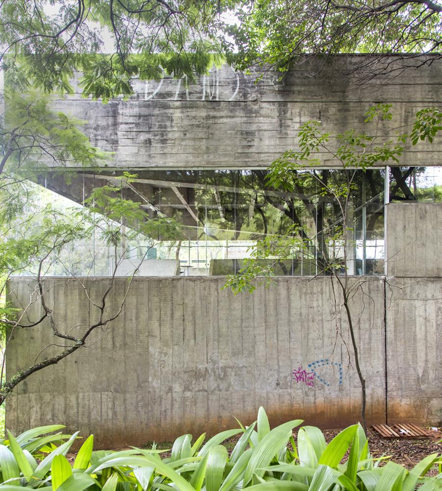 圣保罗历史建筑中的现代文化中心 · Centro Cultural Jabaquara-6